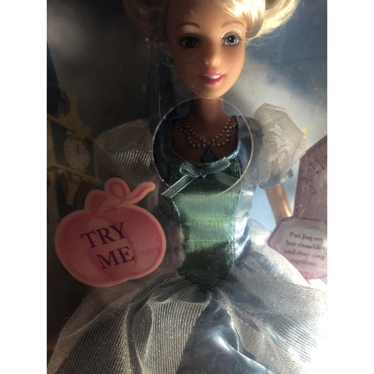 Disney Princess Cinderella Duets Doll Sings When You Press Her Necklace