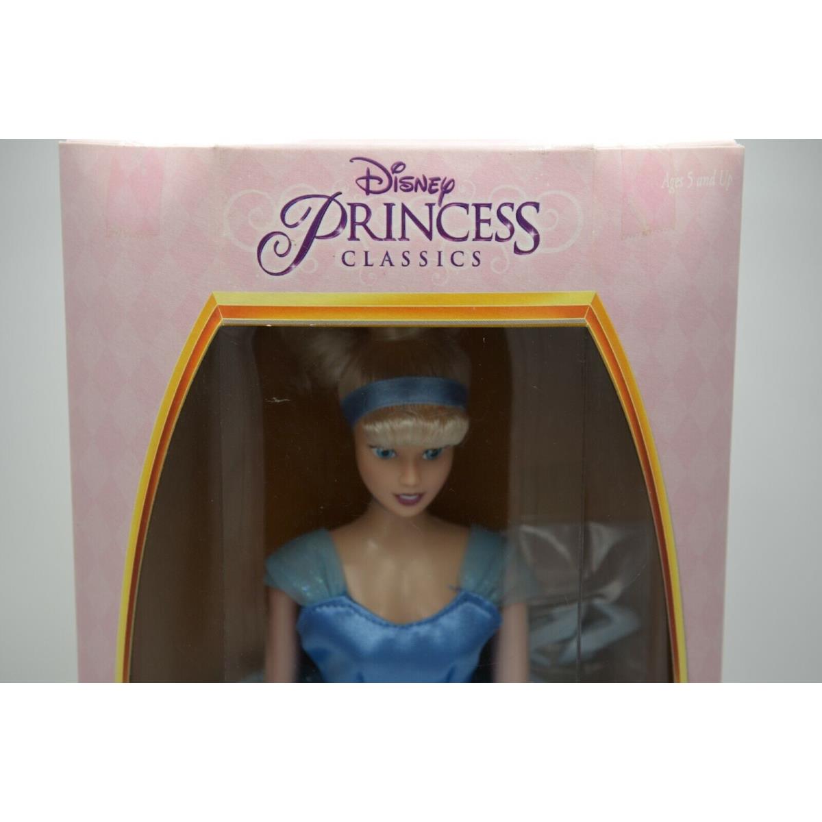 Nrfb Disney on Ice Princess Classics Cinderella Doll