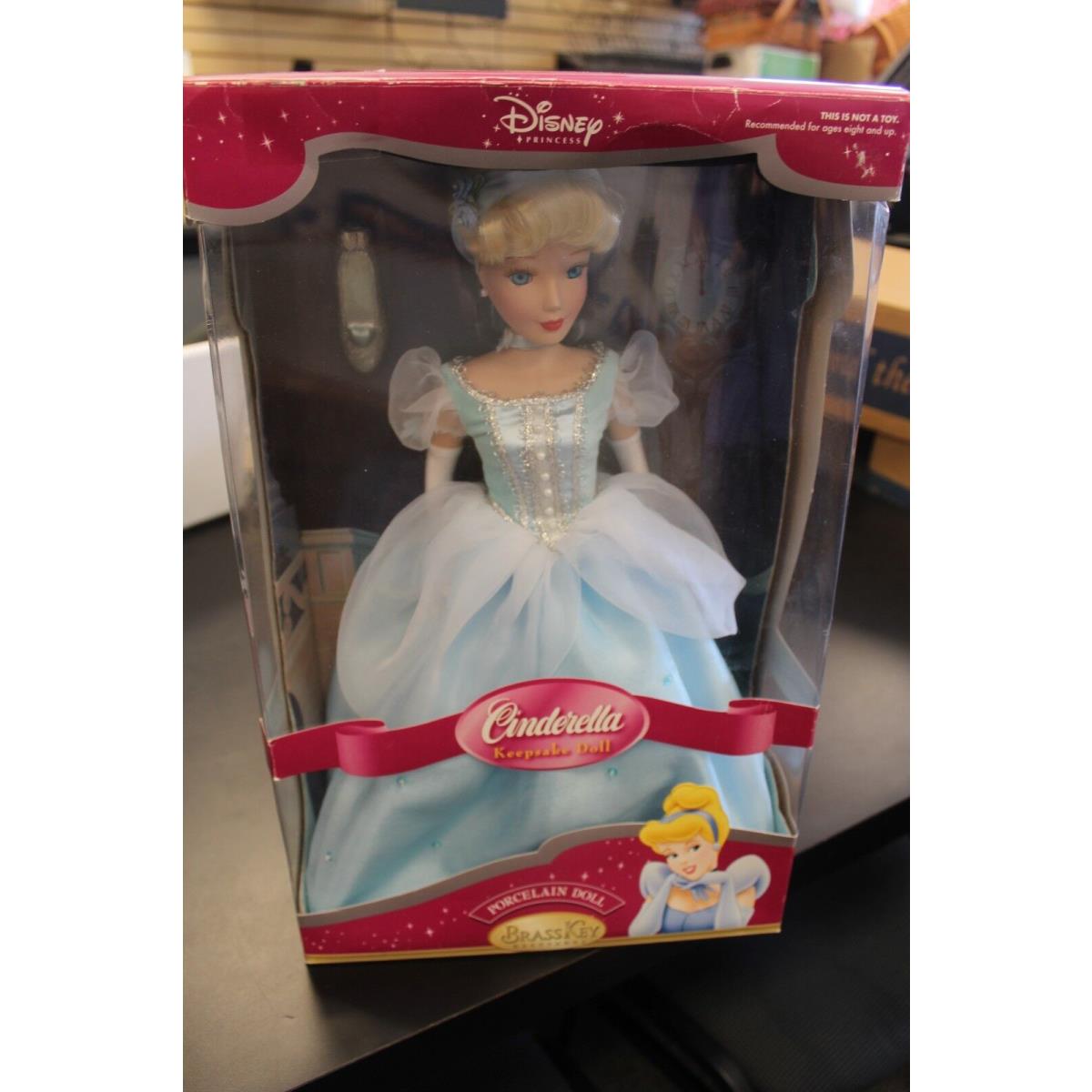 Disney Brass Key Cinderella W/ Slipper Porcelain Keepsake Doll 16 2004