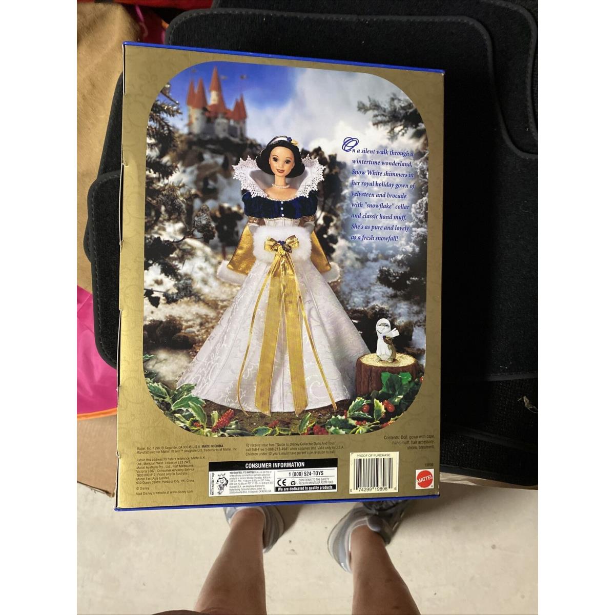 1998 Nrfb Snow White Disney Holiday Princess Barbie Doll Mattel 19898