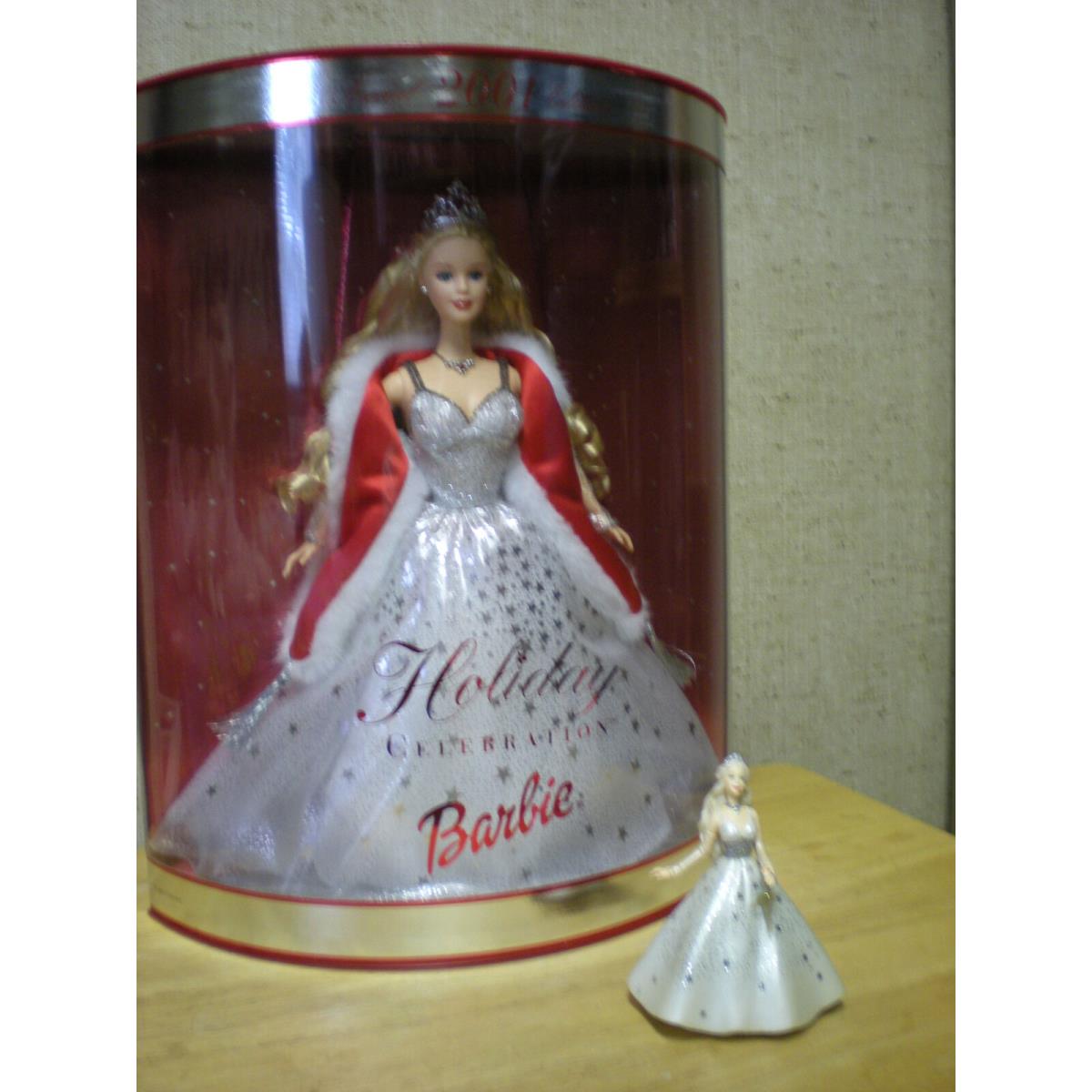 2001 Christmas Barbie