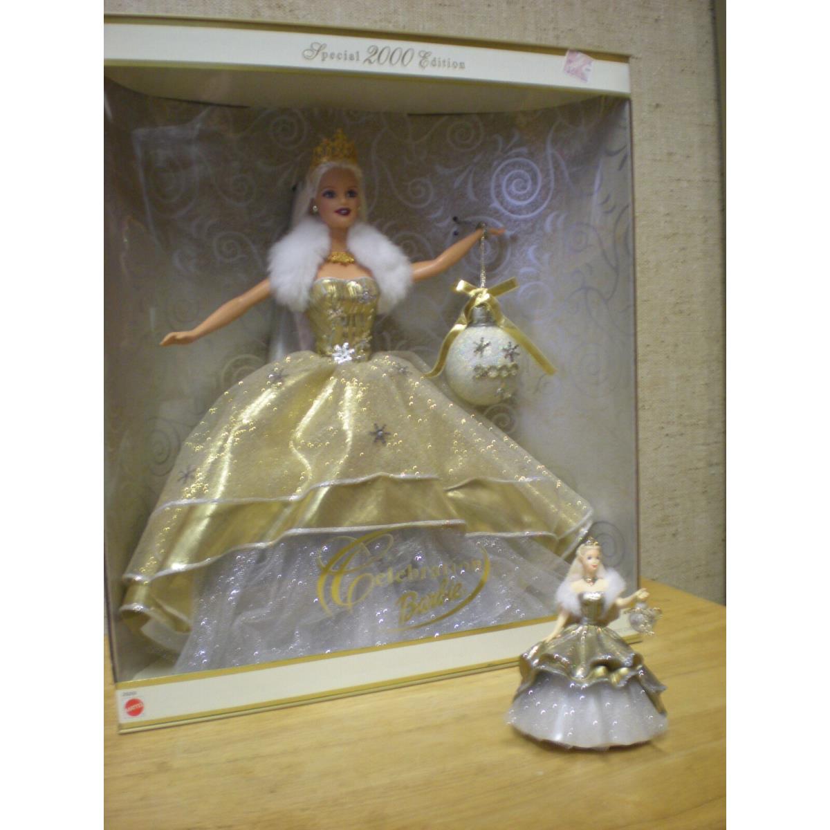 2000 Special Edition Christmas Barbie