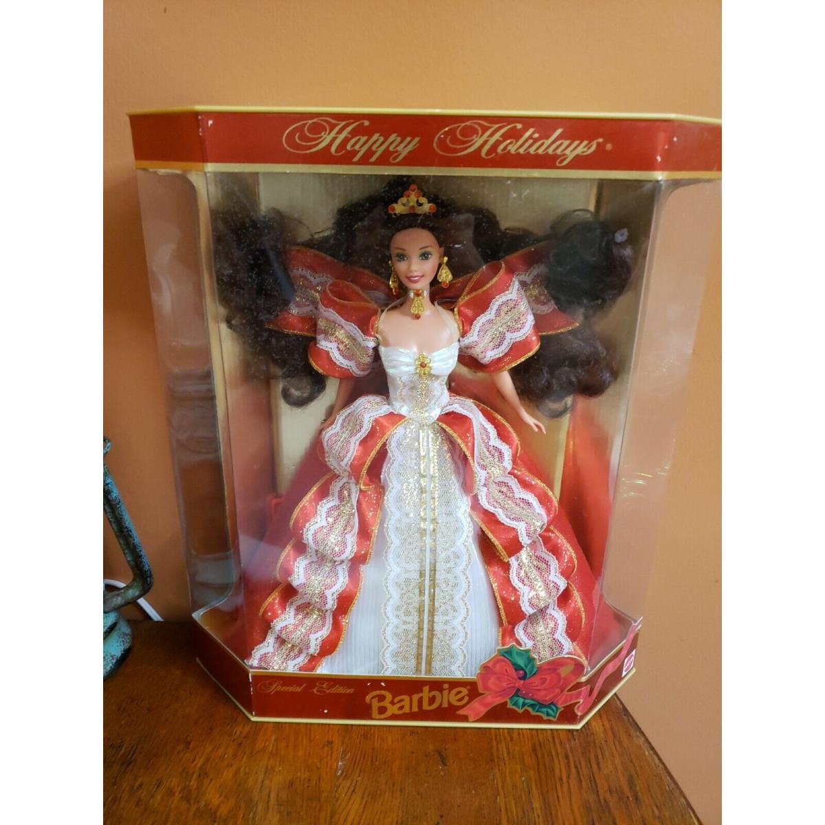 Happy Holidays Special Edition 1997 Barbie Doll W Matching Decoupage Ornament