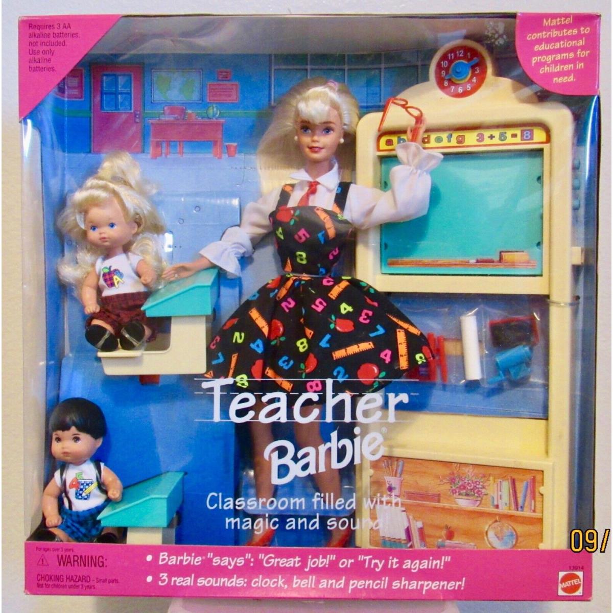 Talking Teacher w/ 2 Students Blonde Barbie Gift Set w/ Sound Effects 1995 Nrfb