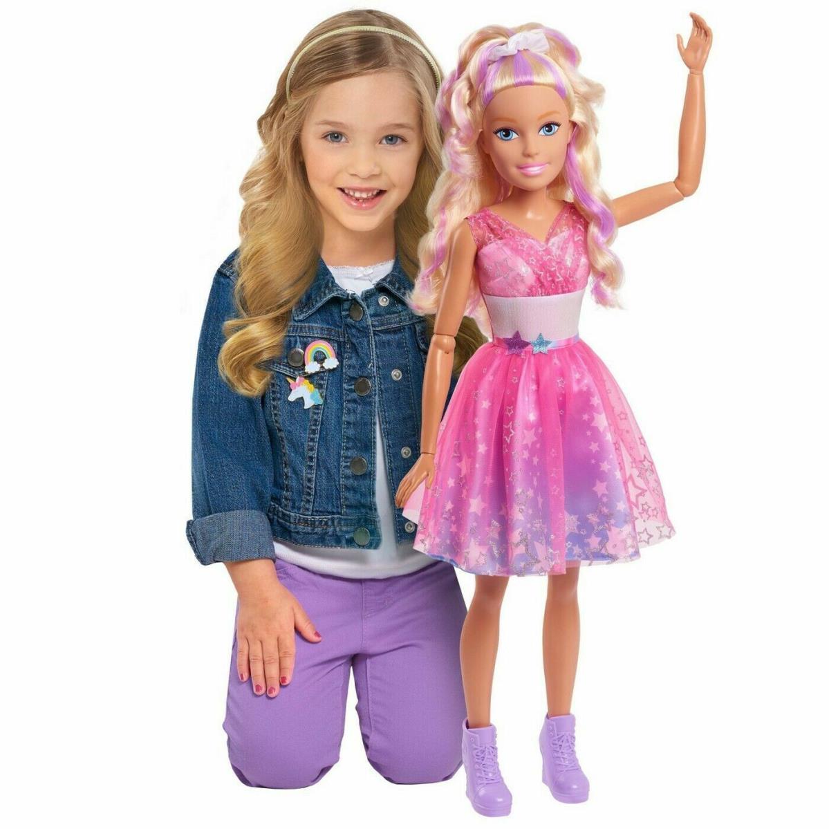 Barbie 28 Best Fashion Friend Doll