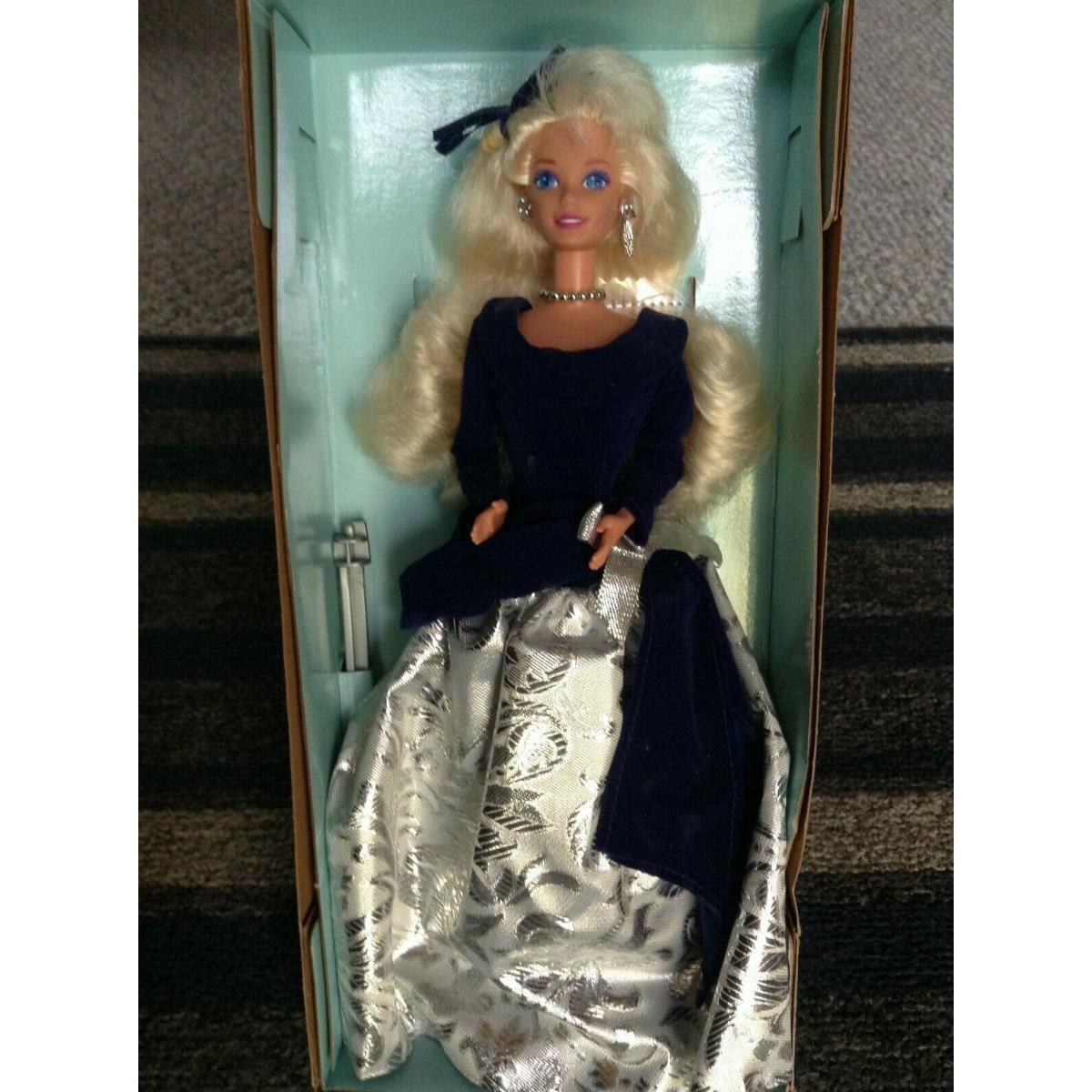 Mattel 1995 Winter Velvet Barbie Doll Box Blonde Blue Eyes with Gown L K