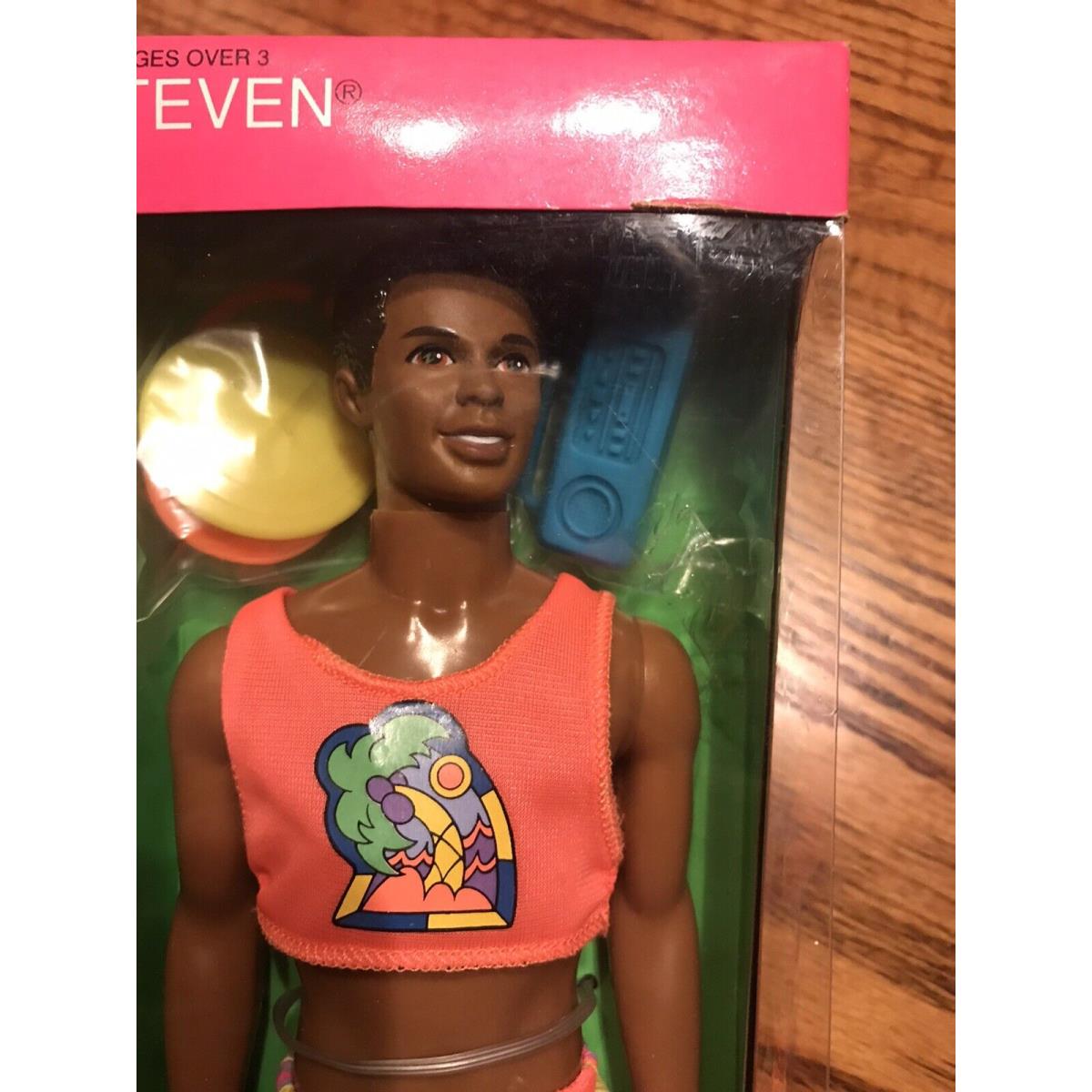 1990 Vintage Hawaiian Fun Barbie Steven African American Doll Nrfb 5945