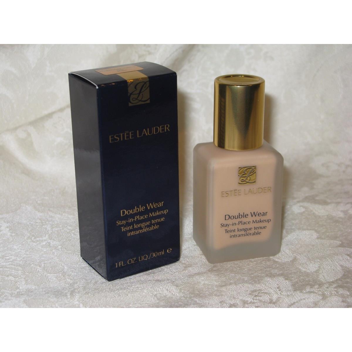 Estee Lauder Double Wear Makeup Foundation. 1 Fl. Oz. 30 Ml. 1N2 Ecru