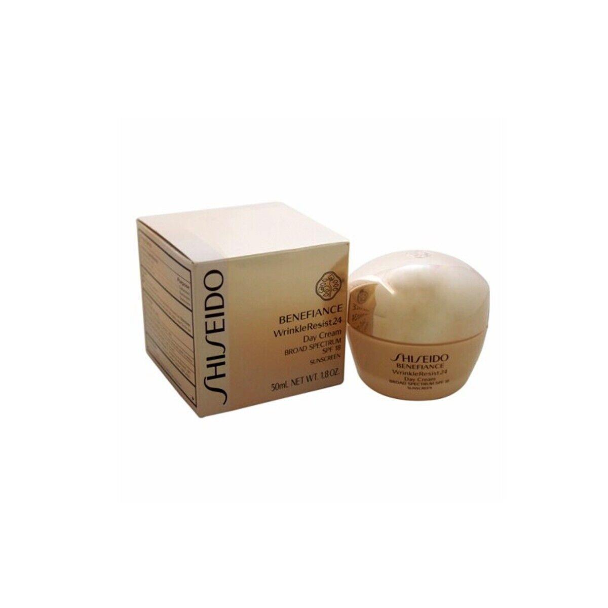 Shiseido Benefiance WrinkleResist24 Day Cream SPF18 - Size 50mL / 1.7 Oz