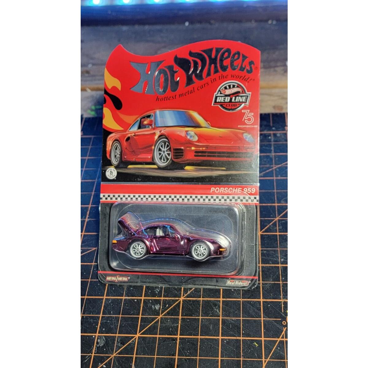 Hot Wheels 2023 Rlc Exclusive 1986 Porsche 959 Spectraflame Red In Hand