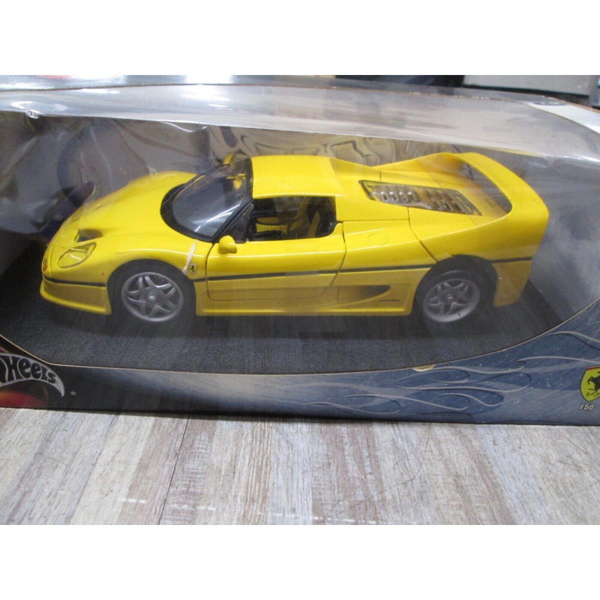 Hot Wheels 25728 Ferrari f50 1/18 2000 Mattel Yellow Collect Car