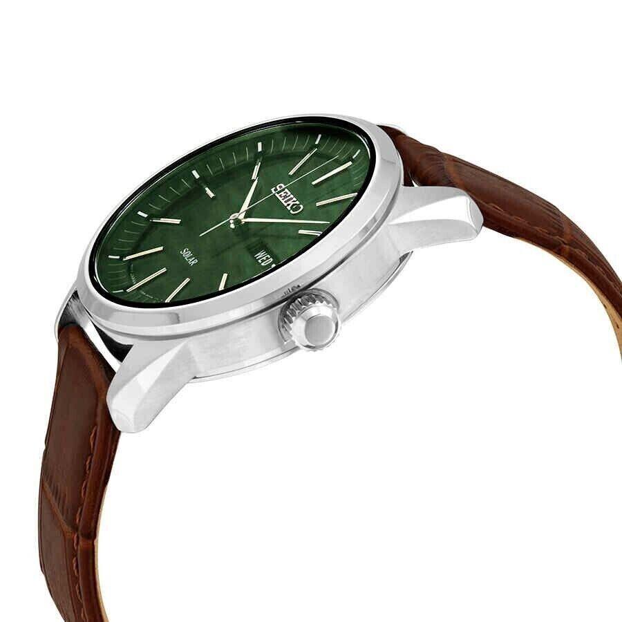 Seiko Men`s Dark Green Sunray Dial Solar Powered Watch SNE529