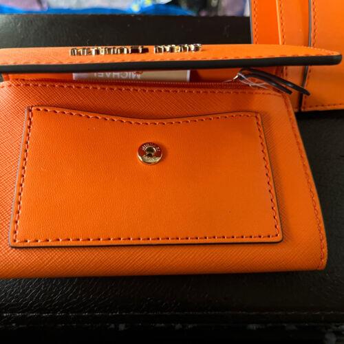 Michael Kors wallet  - Orange 3
