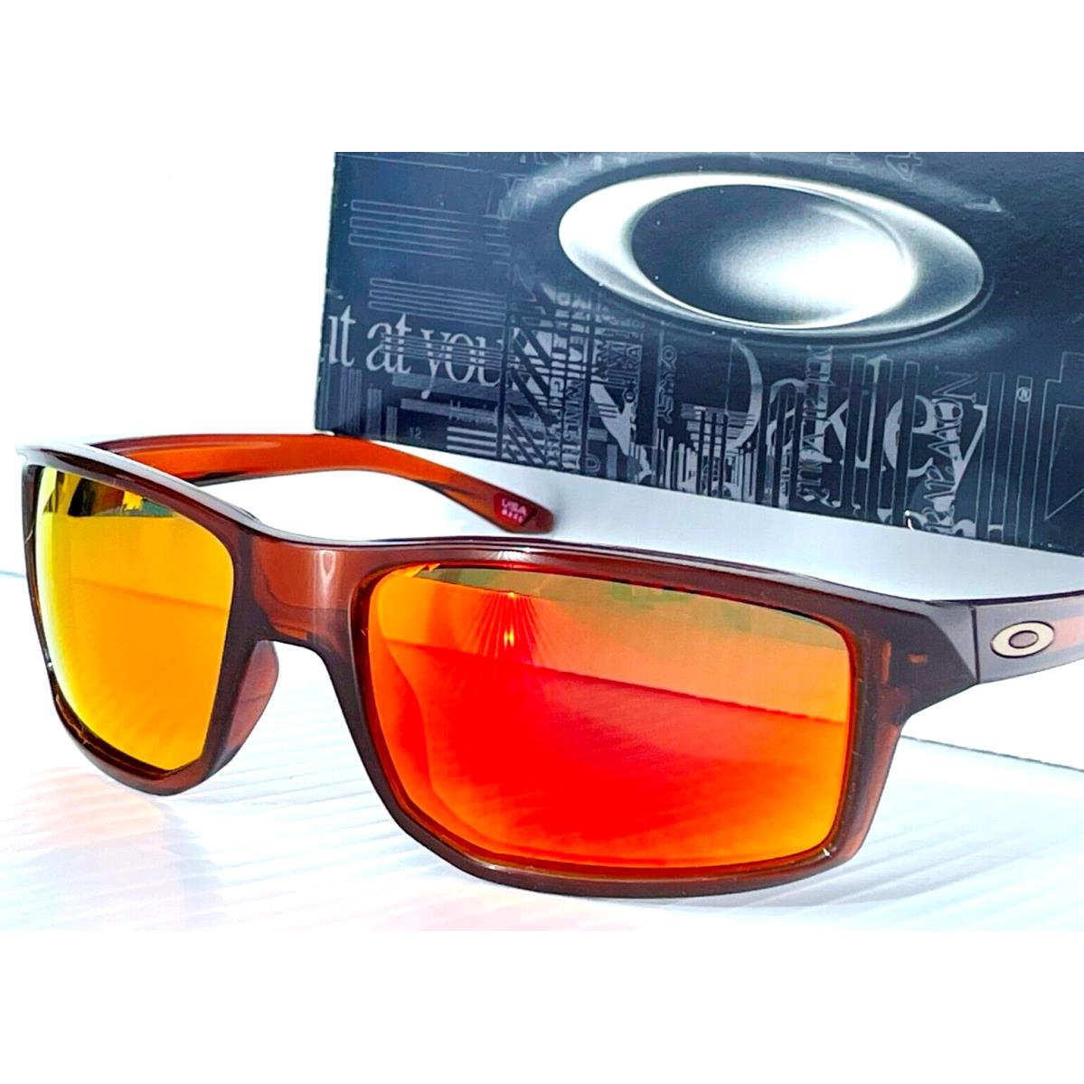 Oakley sunglasses Gibston - Brown Frame, Red Lens 5