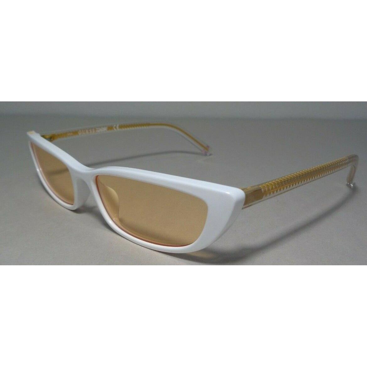 Guess sunglasses  - Frame: White 4