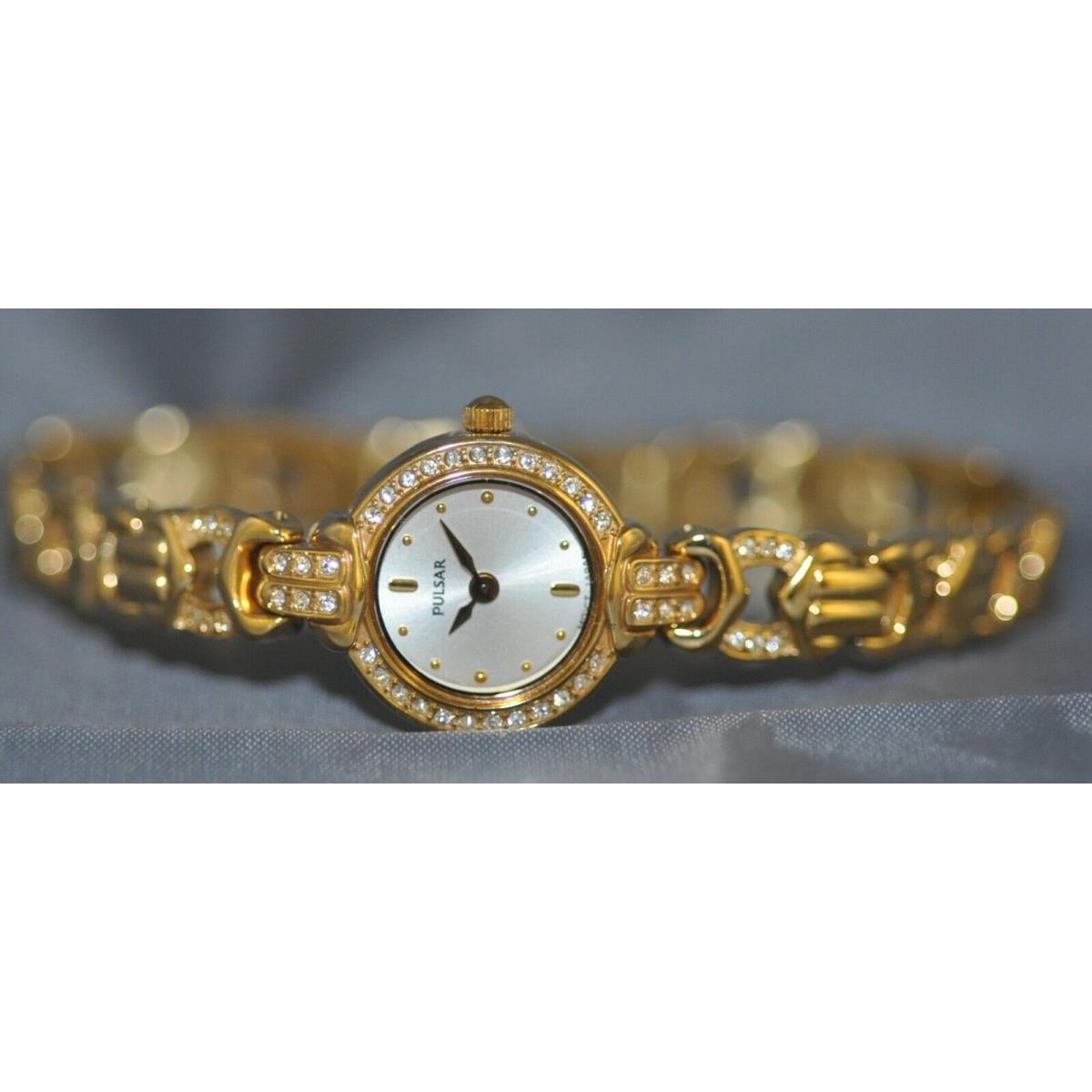 Pulsar Ladies Silver Dial Crystal Accented Gold Stainless Steel Watch PEGB72