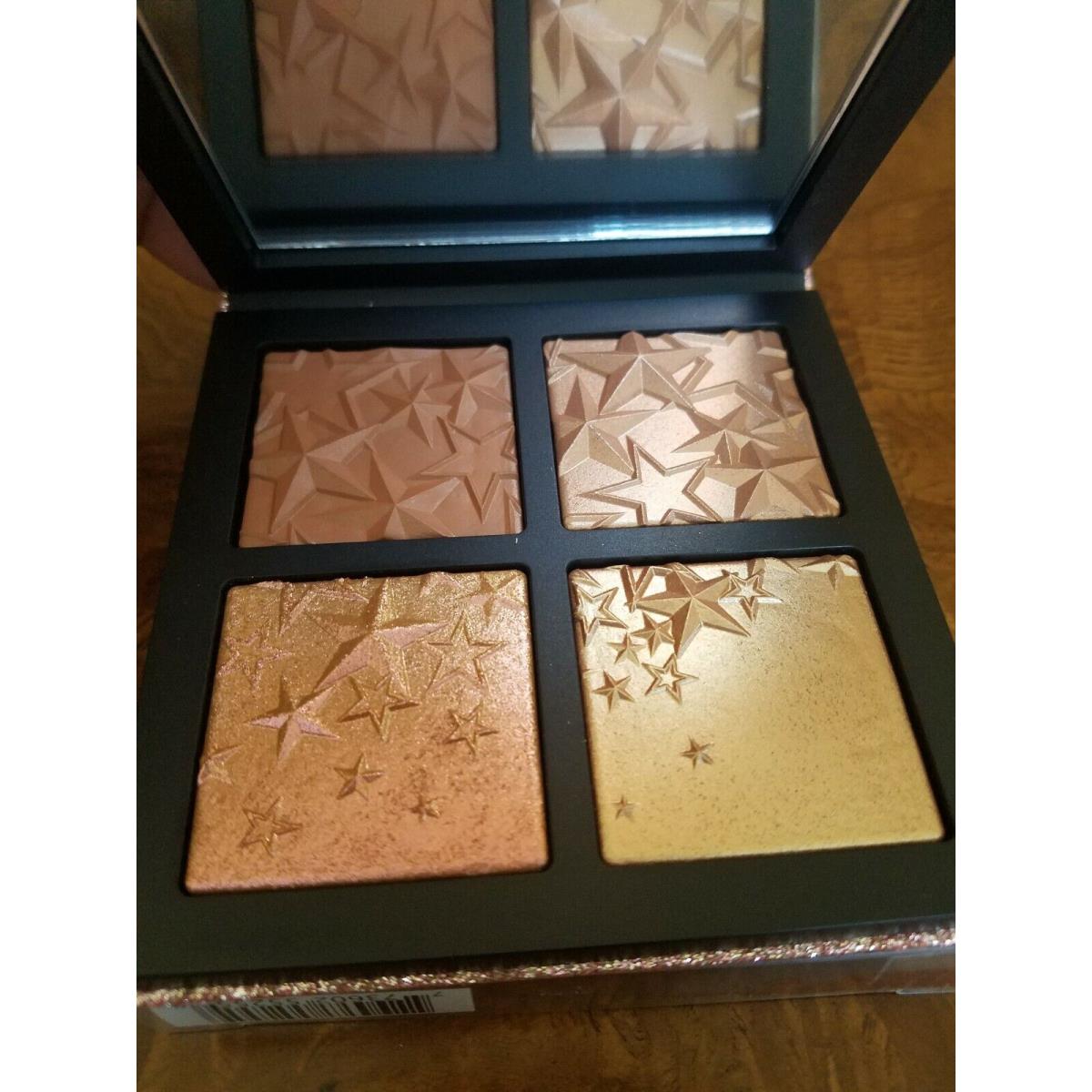 Mac Cosmetics 2019 Holiday Star Dipped Highlighting Medium Deep Bronzer Compact