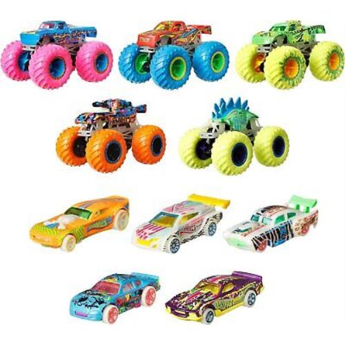 Hot Wheels Monster Trucks Glow in The Dark Multipack with 10 Toy Vehicles: