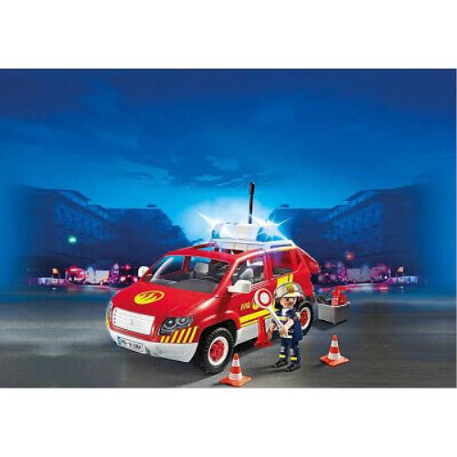 Playmobil 5364 Fire Chief`s Car w/ Lights