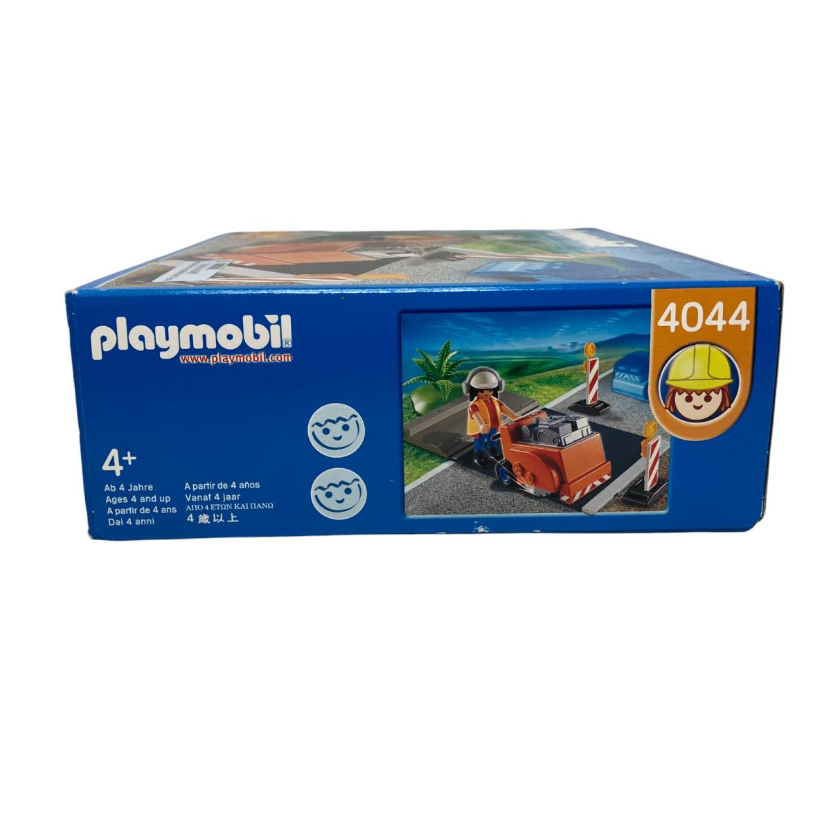 Playmobil toy  - Orange , Red