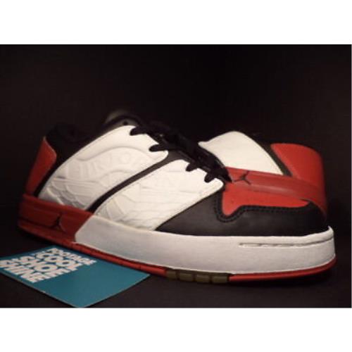 2002 Nike Air Jordan I Retro 1 NU Retro Low Bred Black Red White 302700-011 5Y 5