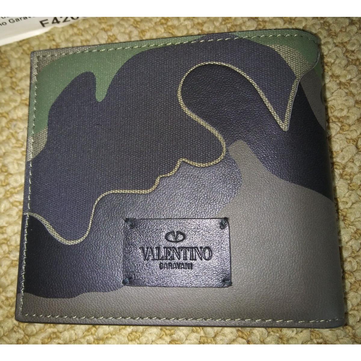 Valentino Garavani `camouflage` Men`s Bi-fold Leather Wallet Camo