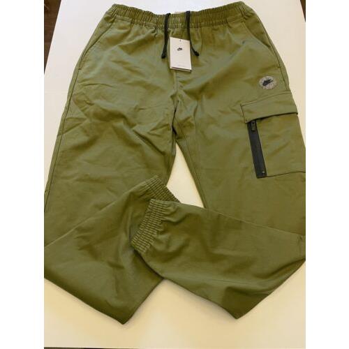Nike Sportswear Sports Utility Woven Pants Green FB2191-378 Mens Size Medium