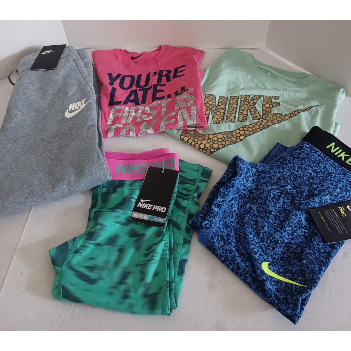 Nike Girls Lot Of 5 Bundle. . Big Girls Size: Small