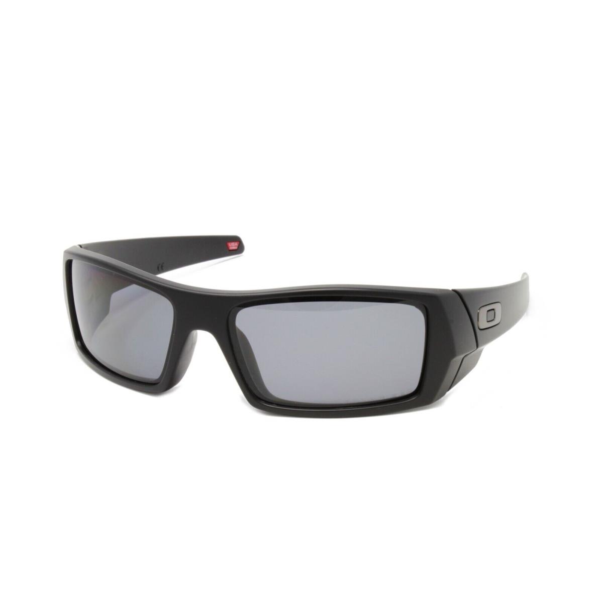 Oakley Sunglasses OO9014 11-122 Gascan Matte Black Polarized Lens 61mm - Black Frame, Gray Lens