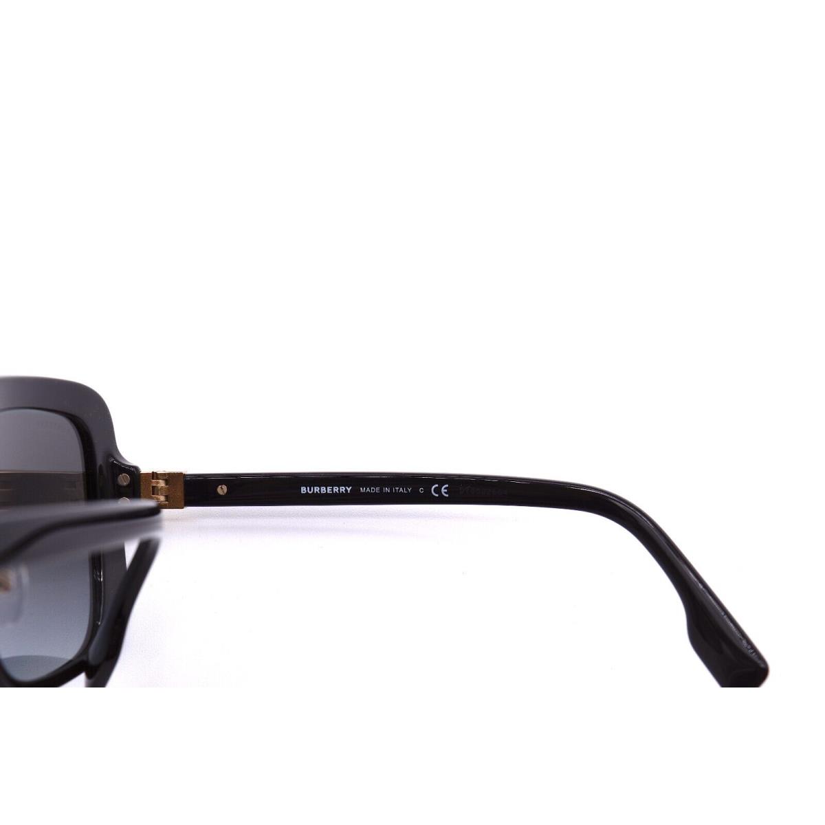 Burberry sunglasses  - Frame: Black, Lens: Gray
