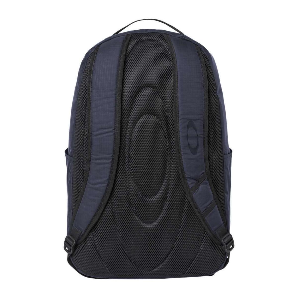 Oakley - 28L School Travel Gym Computer Bag Sport Backpack Water Repellent Team Navy