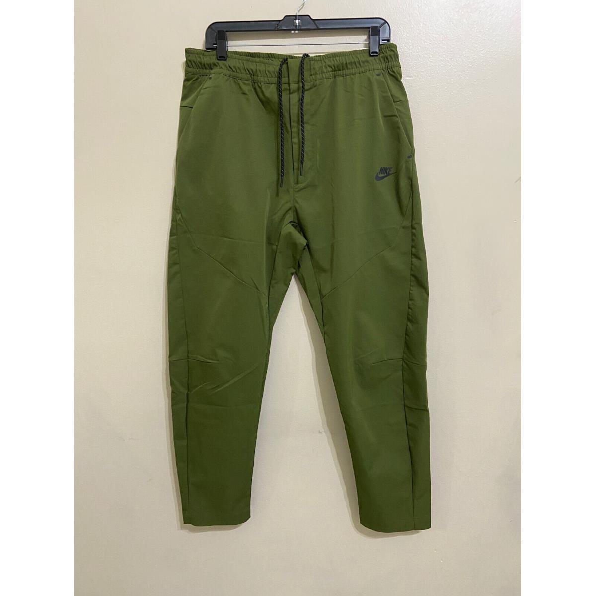 Nike Men s Sportswear Tech Woven Commuter Pants L DR9101-326 Olive Green