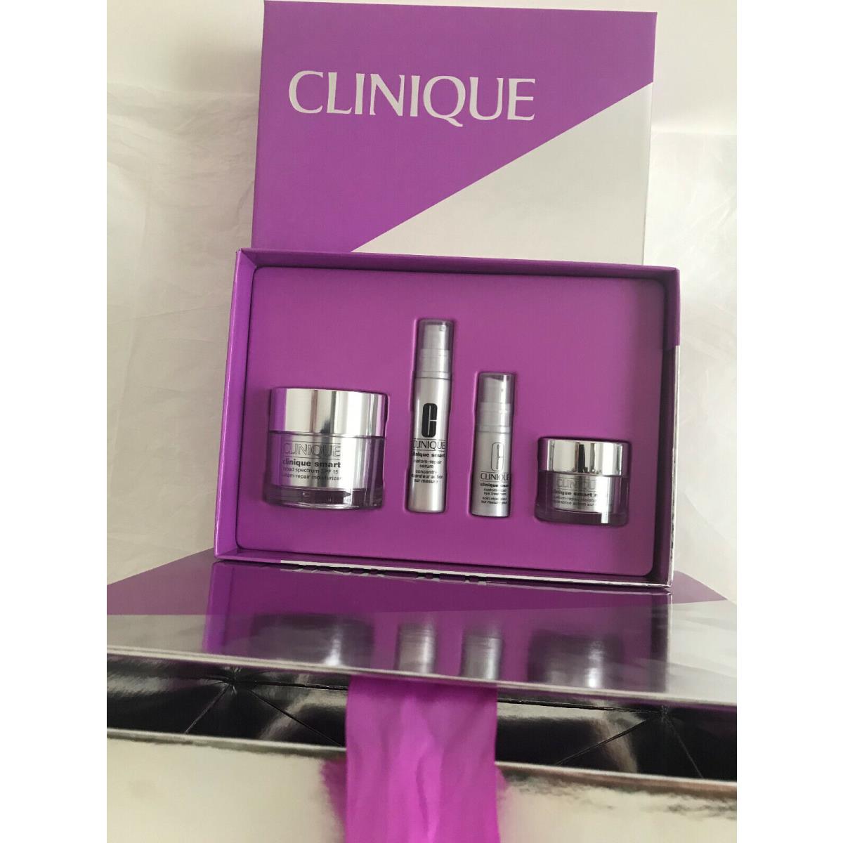 Clinique Gift Set Smart Broad Spectrum Spf 15 Custom-repair Moisturiz