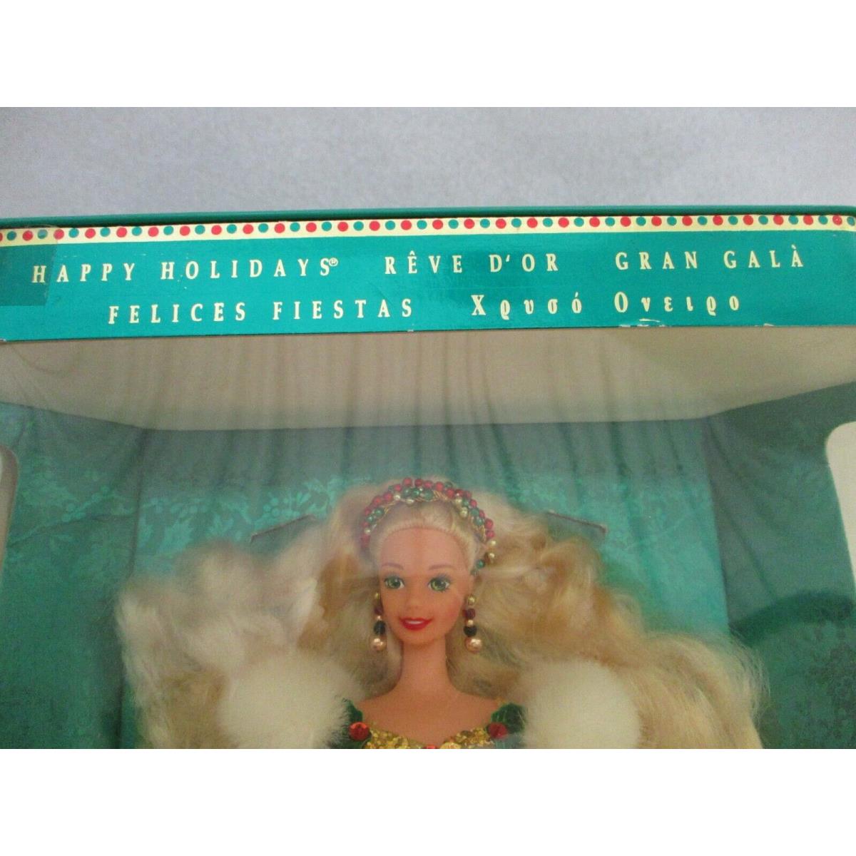 1994 Happy Holidays Gran Gala Reve D`or Felices Ovelqo Barbie Doll