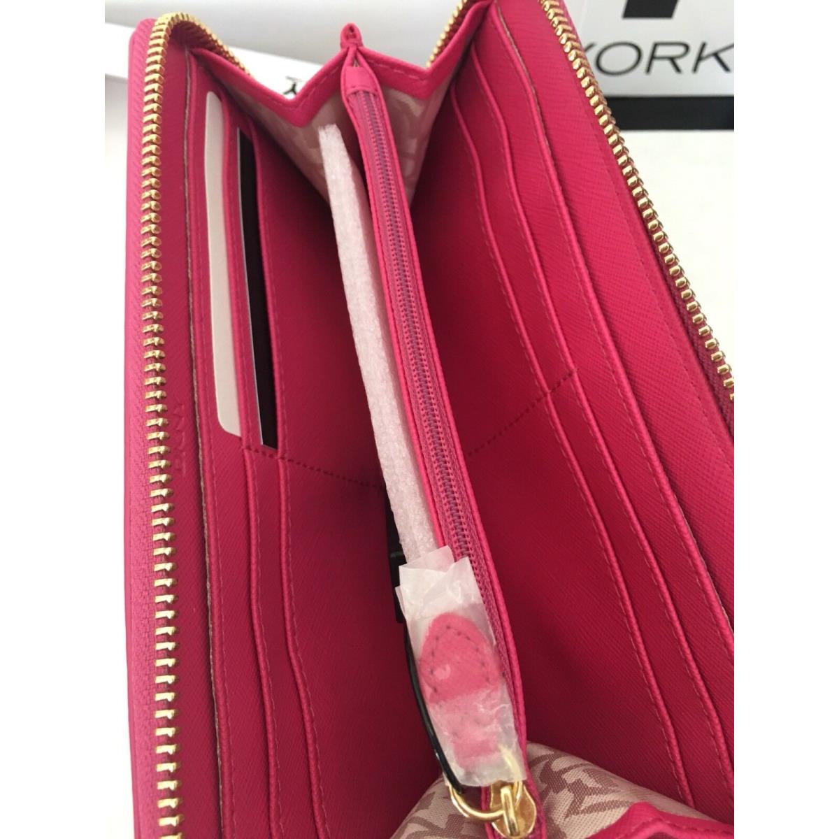 Leather wallet Dkny Pink in Leather - 23971982