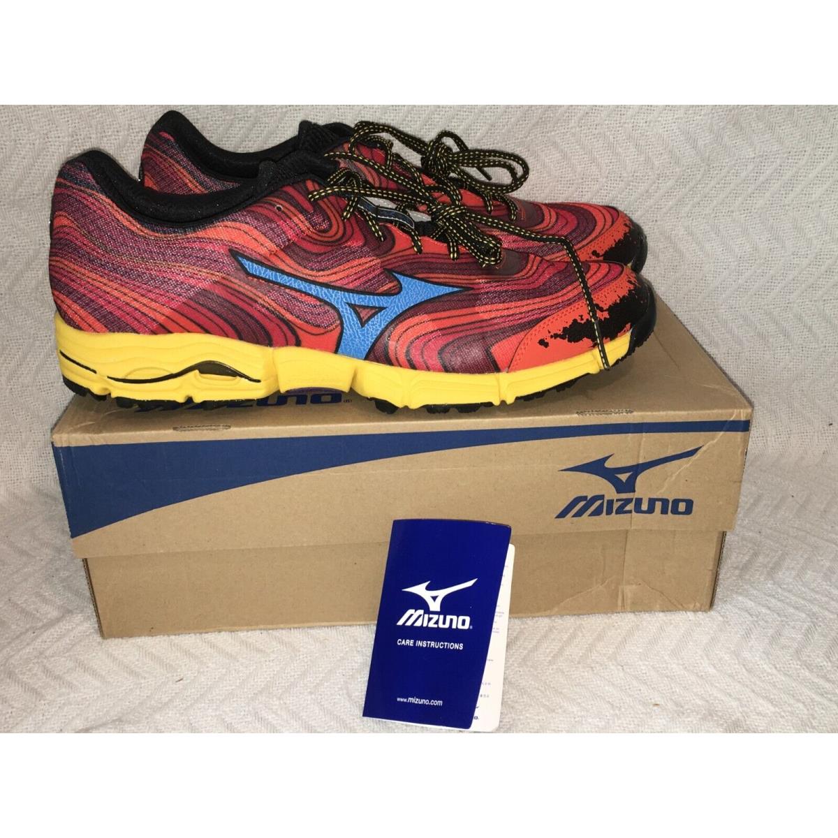 Men`s Size 14 Mizuno Wave Kazan Multicolored Trail Running Shoes