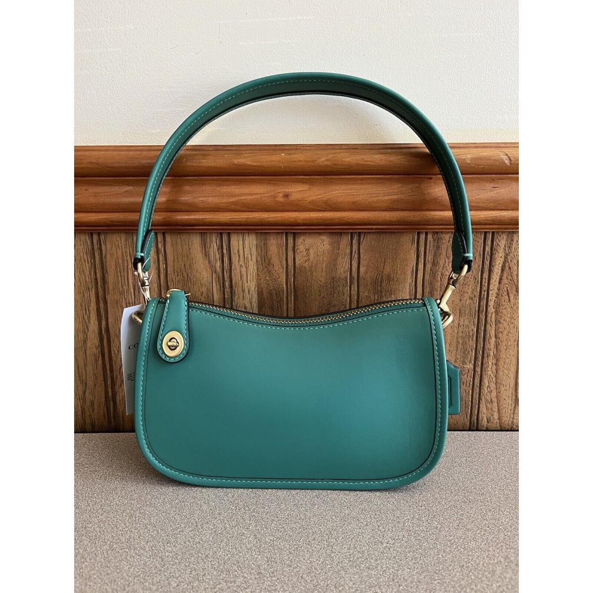 Coach Swinger 20 Leather Shoulder Bag Bright Green C2643