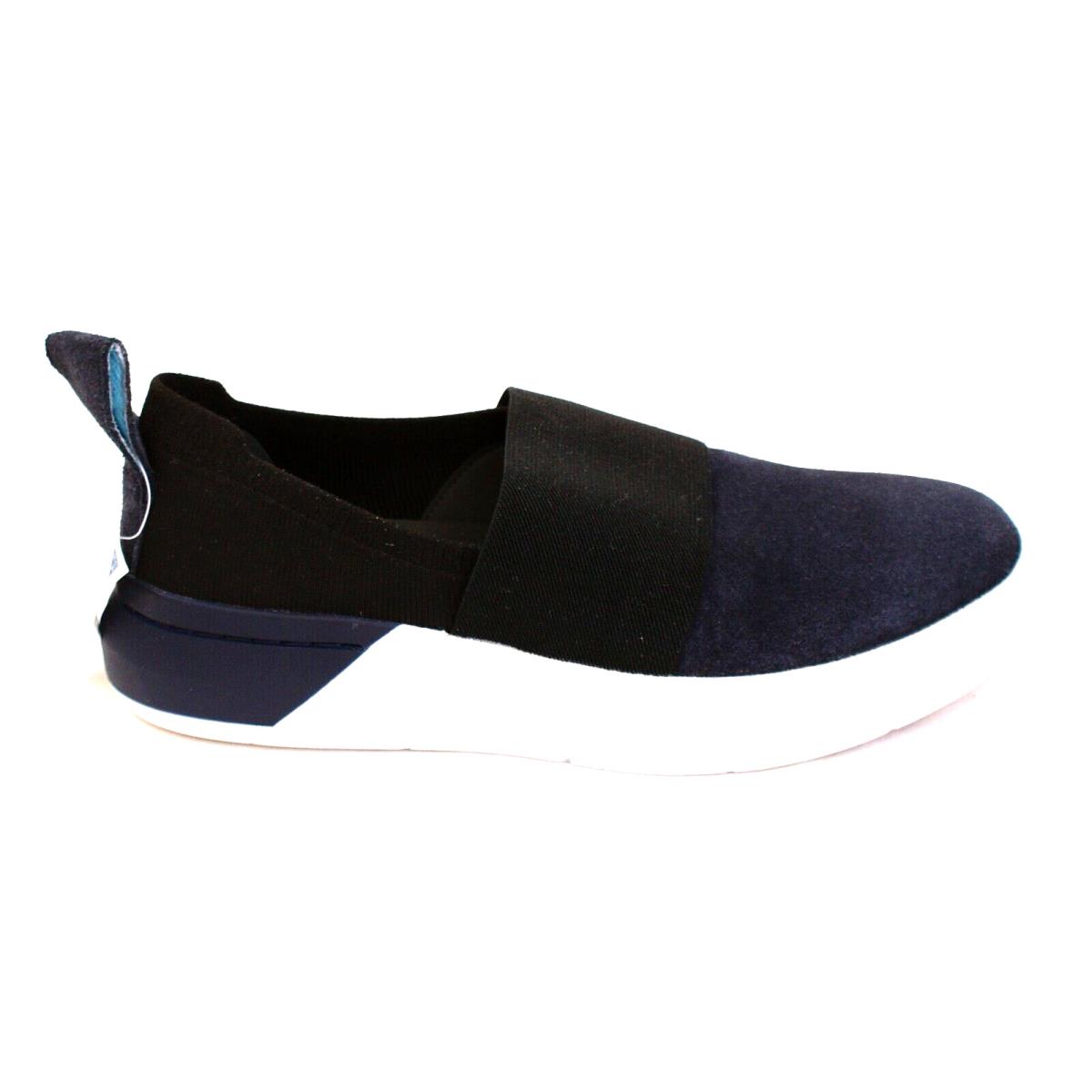 Under Armour Blue Black Suede Slip On Sneakers Shoes Women`s 8