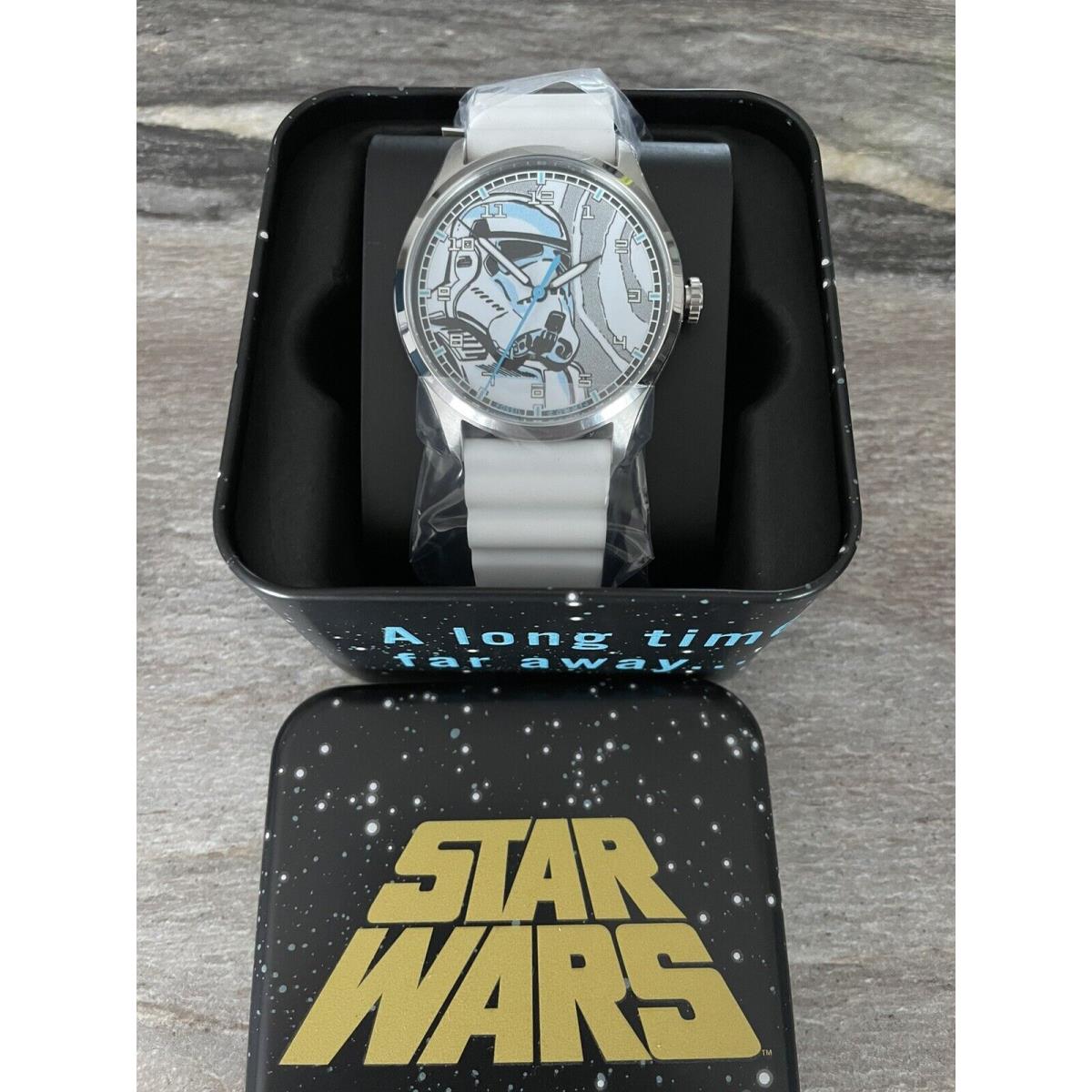 Star Wars X Fossil Stormtrooper Watch Special Edition White SE1108