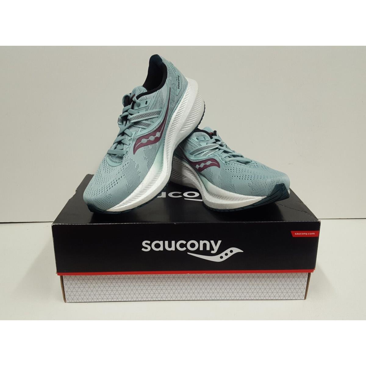 Saucony Triumph 20 Women`s Running Shoes
