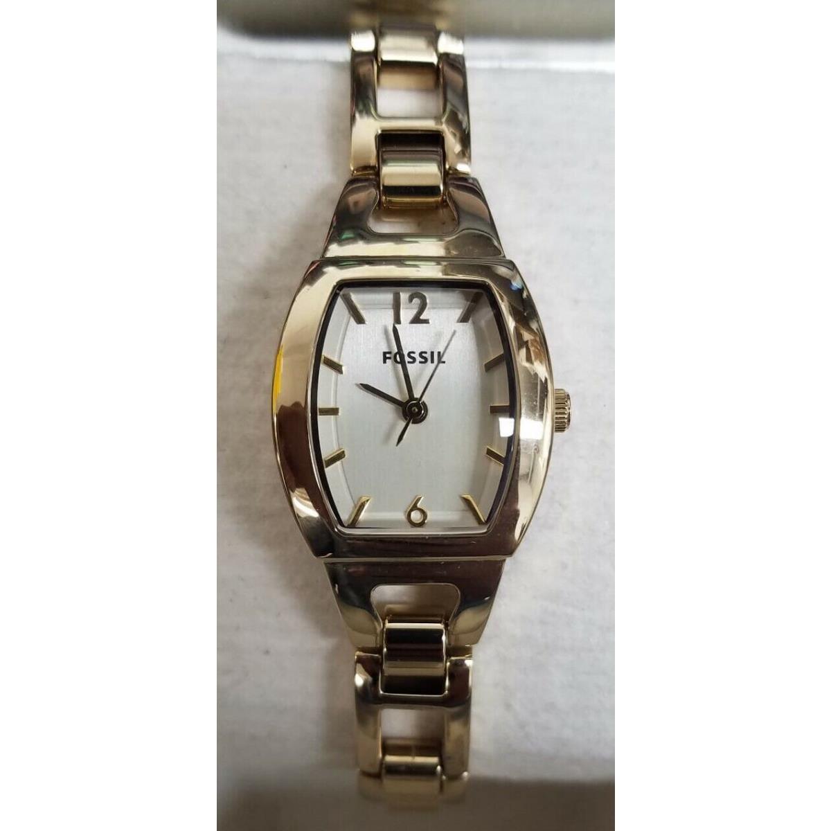 Fossil Women`s Three Hand Stainless Steel Gold Tone Watch BQ1067