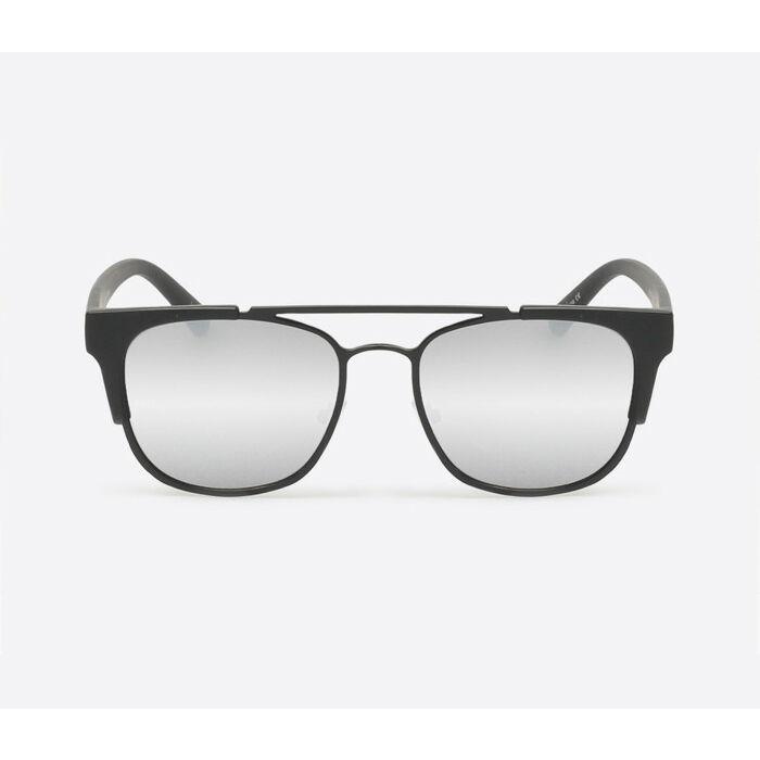 Quay High and Dry Black/silver Mirror Sunglasses