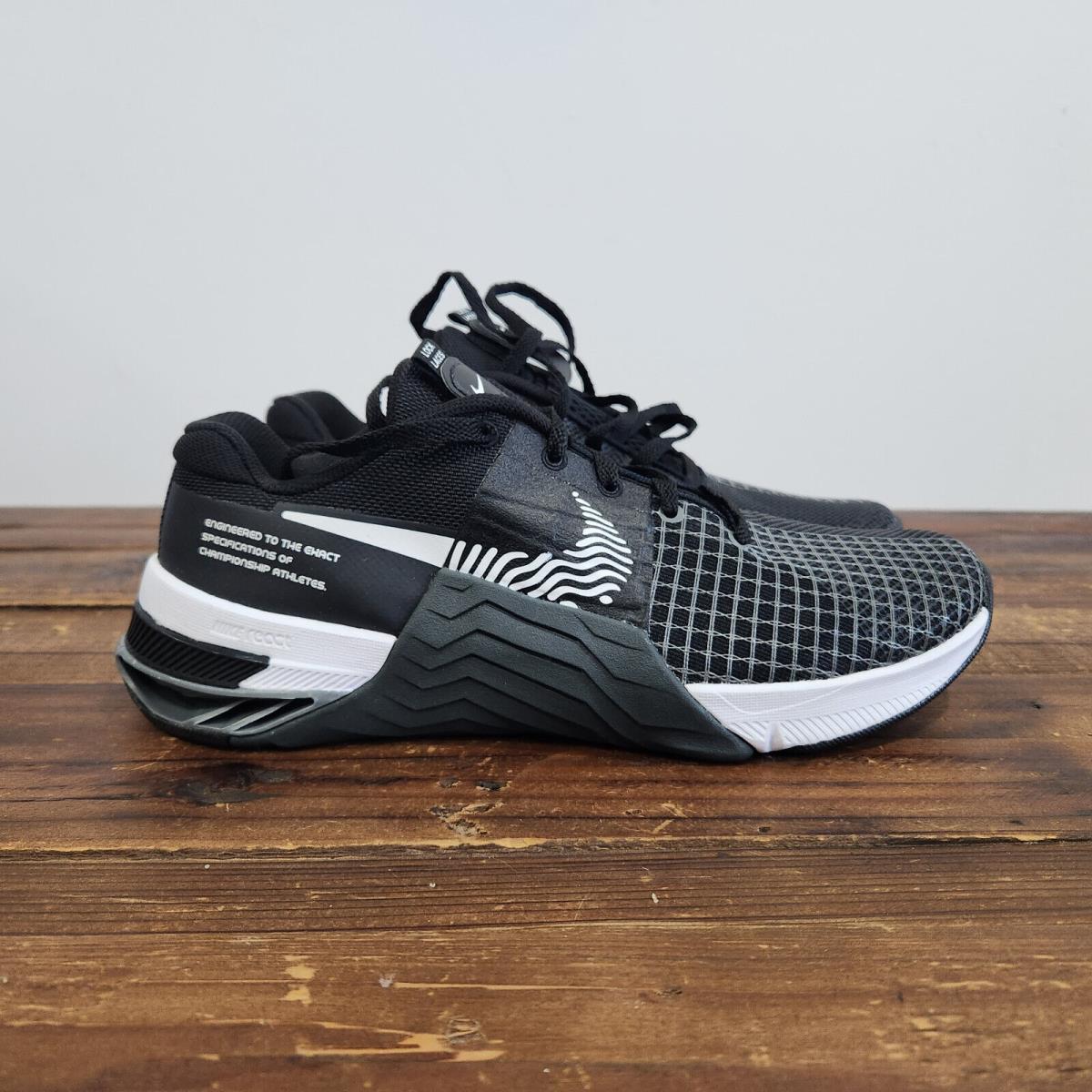 Nike Metcon 8 Black/white/dark Smoke Grey DO9327-001 Women`s Shoes SZ 7 - Black/White/Dark Smoke Grey