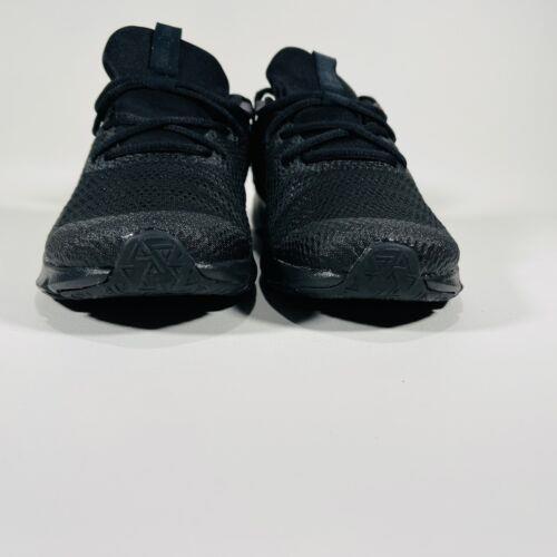 Nike shoes Legend Essential - Black / Anthracite- Anthracite 5