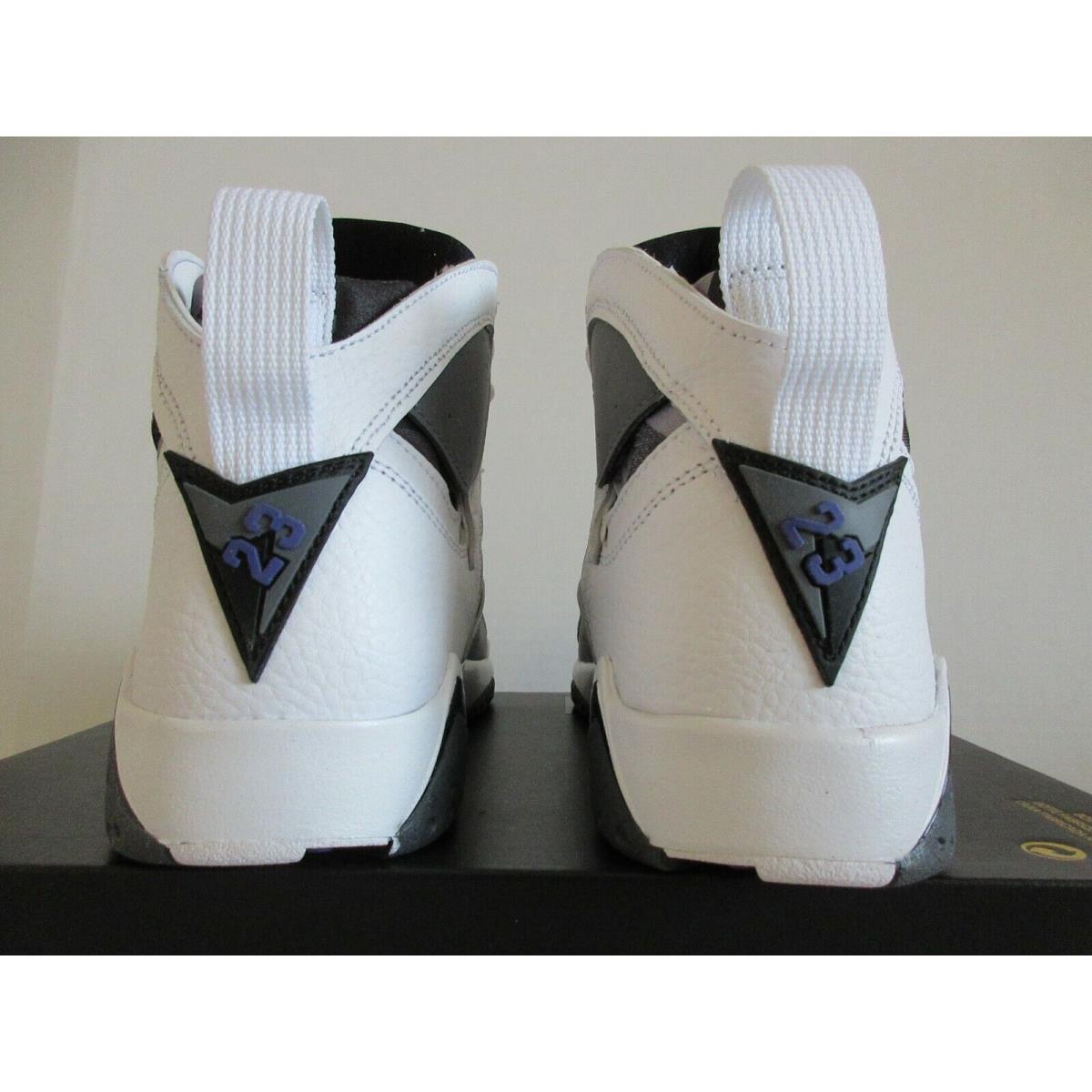 Nike shoes Air - White 2