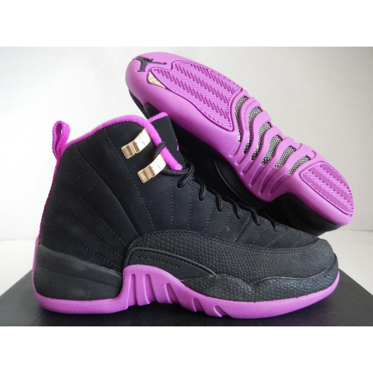 Retro 12 hyper store violet