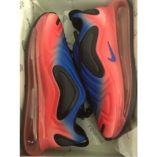 Nike shoes  - Multi-Color 5