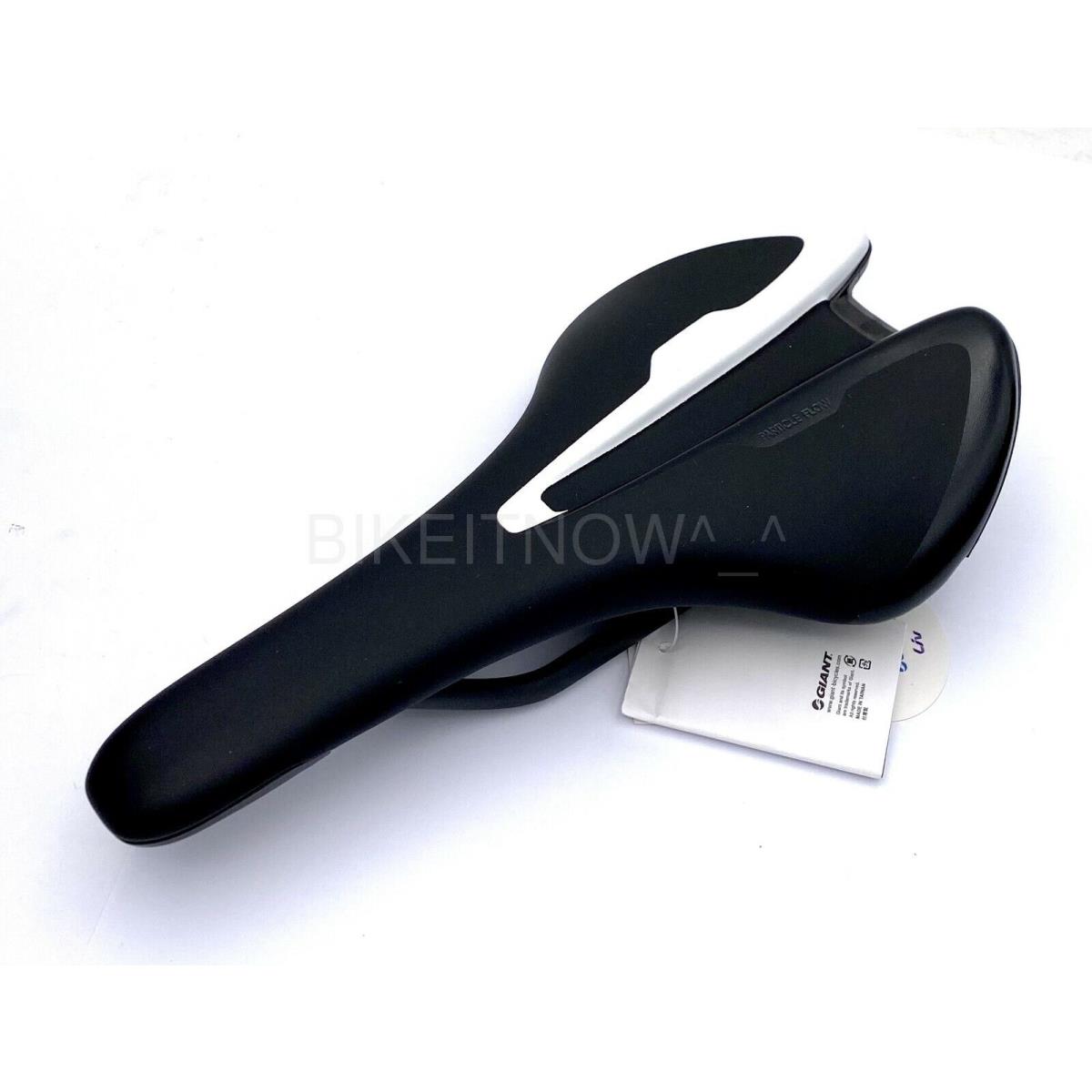 Giantt Cobalt Contact Slr Upright Carbon Rails Bike Saddle Black 142mm For Men