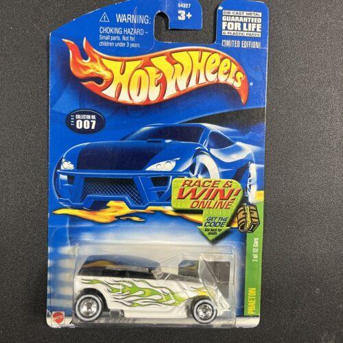 Hot Wheels 2002 Phaeton Variation Super Treasure Hunt TH Rare Htf Car