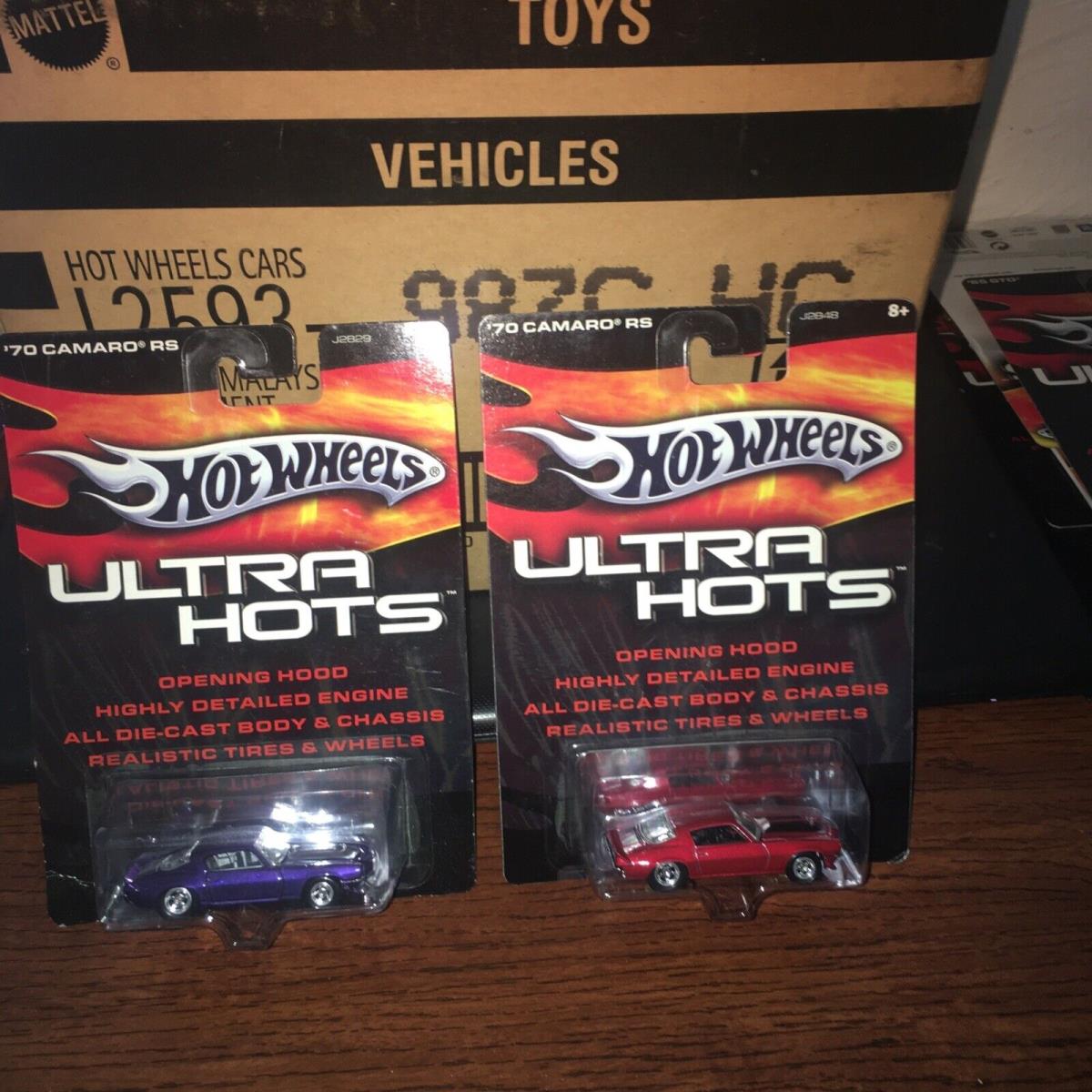 Hot Wheels Ultra Hots 1970 70 Camaro RS Red Purple Real Riders 1:64 Muscle Car